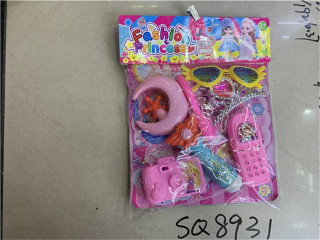 CLOTING ACCESSORIES (C1)(F25)(E-12)(P-44) CLOTING ACCESSORIES (C1)(F25)(E-12)(P-44)