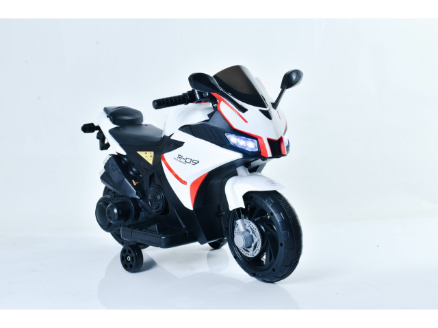 CHILDREN BO RIDE ON MOTORCYCLE CHILDREN BO RIDE ON MOTORCYCLE