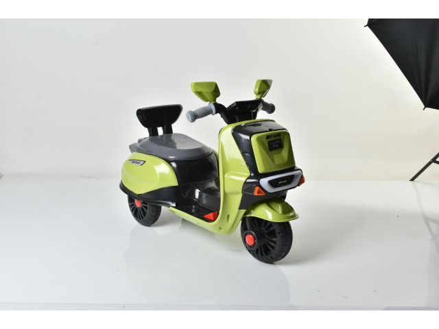 CHILDREN BO RIDE MOTORCYCLE