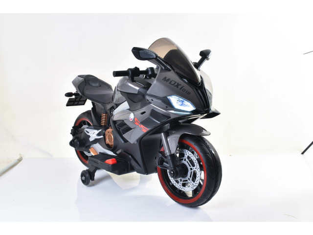 CHILDREN BO RIDE ON MOTORCYCLE