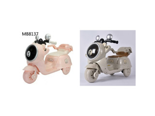 CHILDREN BO RIDE ON MOTORCYCLE CHILDREN BO RIDE ON MOTORCYCLE