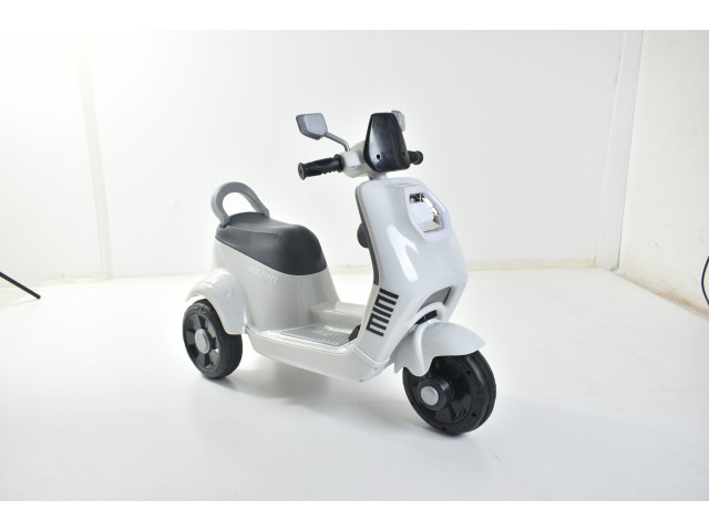 CHILDREN BO RIDE ON MOTOCYCLE CHILDREN BO RIDE ON MOTOCYCLE
