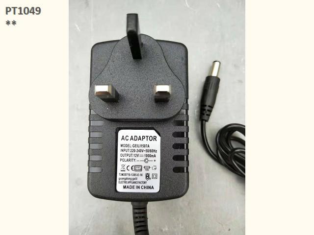 12V 1000MA THREE PIN CHARGER (S7)