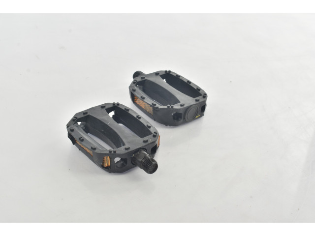 AMERICAN PEDAL FOR 12 14 16INCH