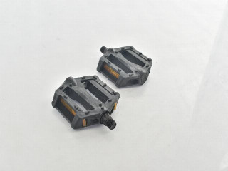 AMERICAN PEDAL FOR 18 20INCH AMERICAN PEDAL FOR 18 20INCH