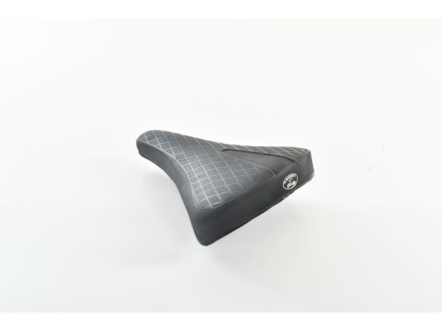 SADDLE (H-51)