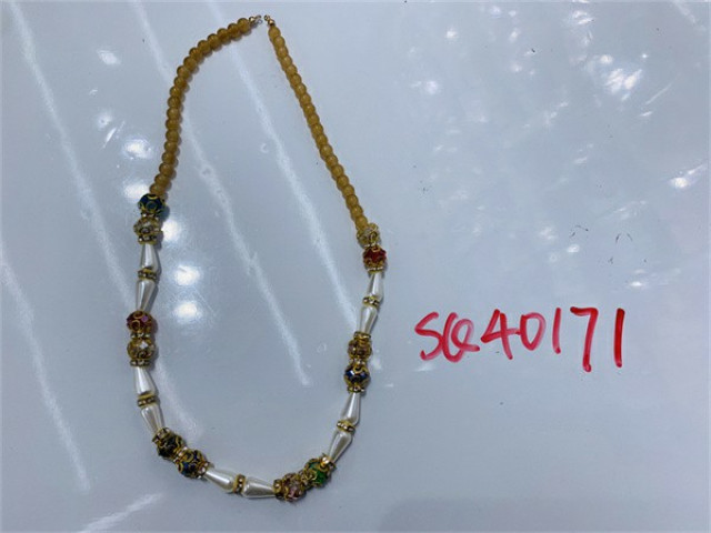 NECKLACE WITH EARRINGS