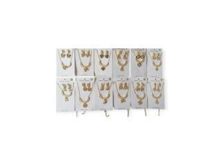 NECKLACE AND EARRINGS NECKLACE AND EARRINGS