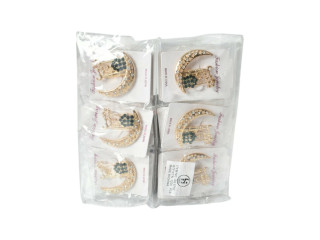 BROOCH